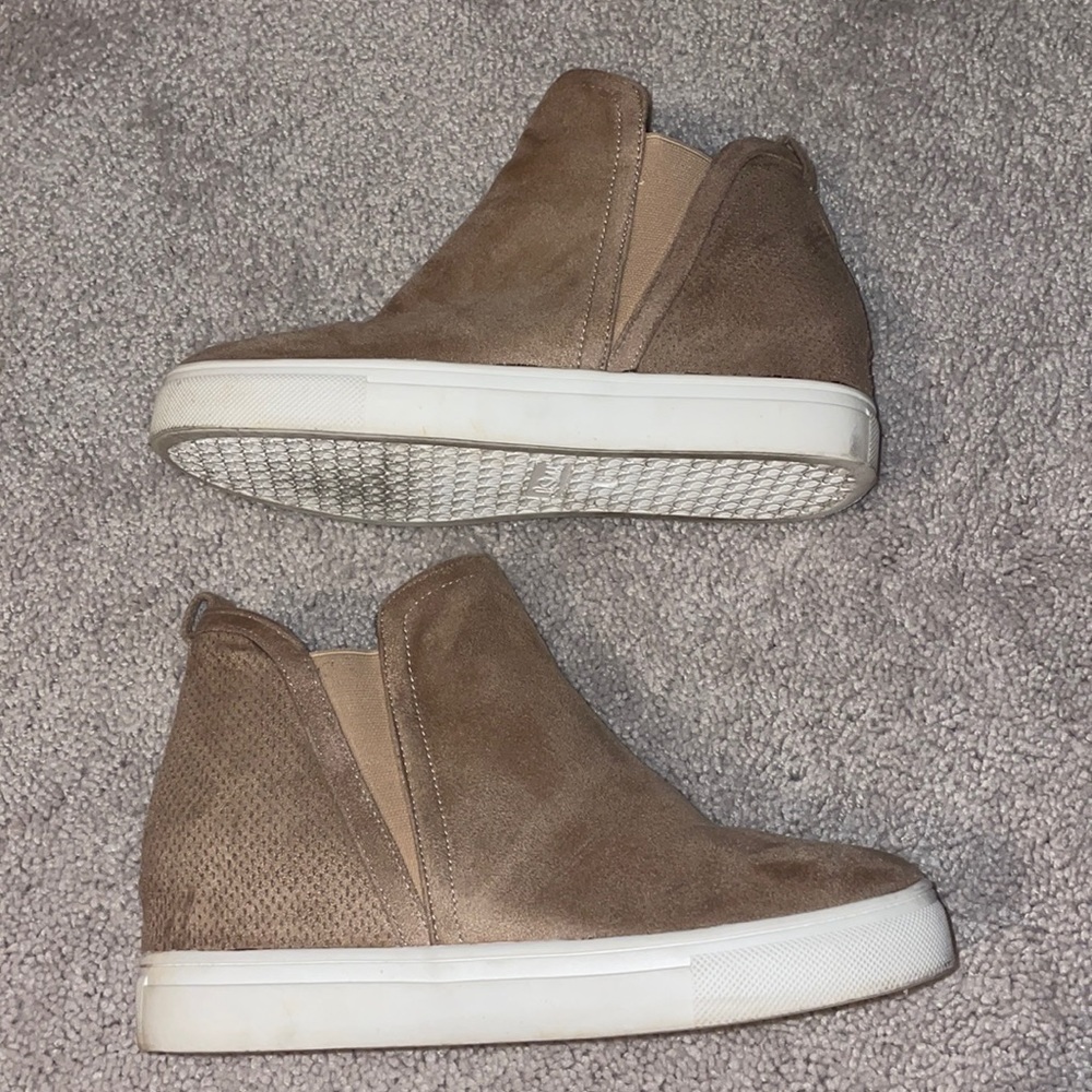Cute booty shoes